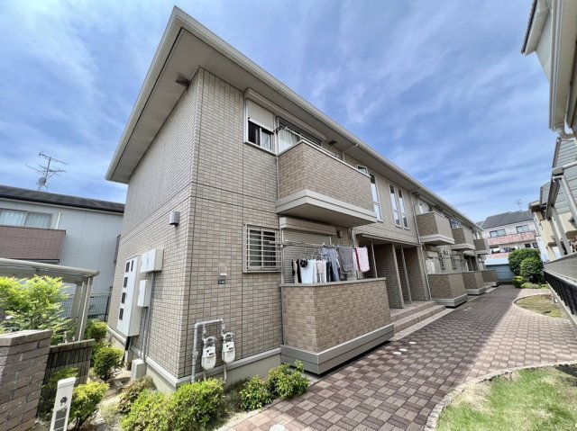 シャルマンカルチェの外観