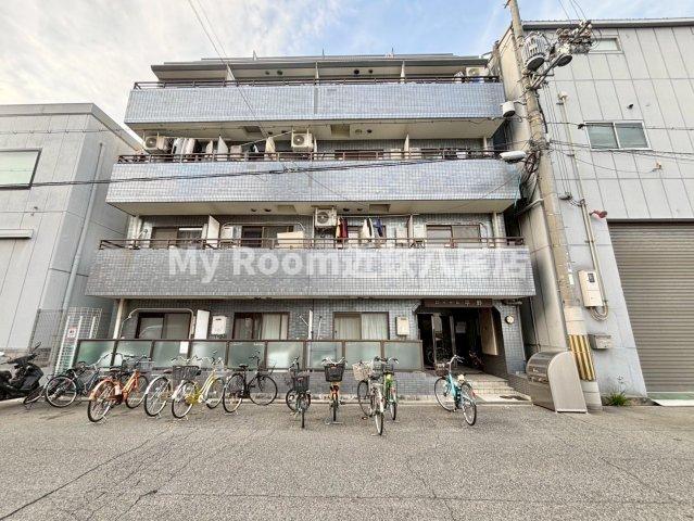 ロイヤル平野の外観