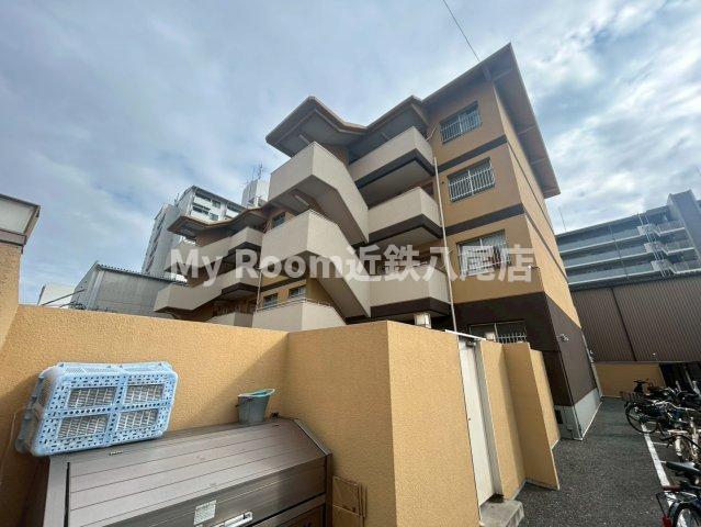 日の出マンションの外観