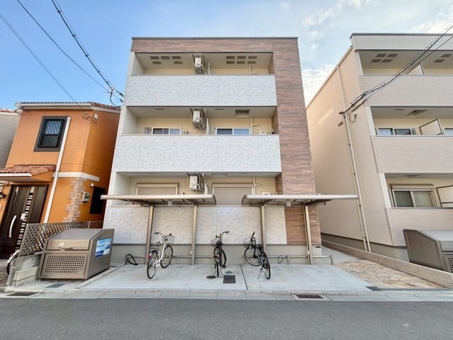 フジパレス高井田西Ⅲ番館の外観