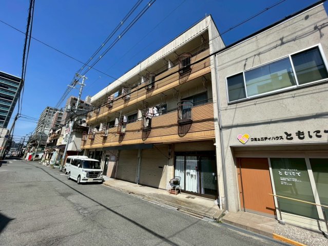 小阪ガーデンの外観