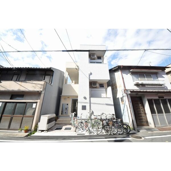 クレセントハイツの外観