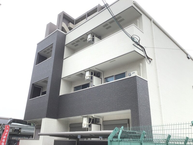 フジパレス花園西町の外観