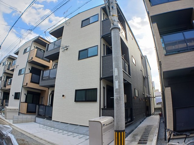 グラン　コスモの外観