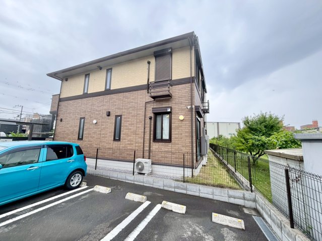 グロリアの外観