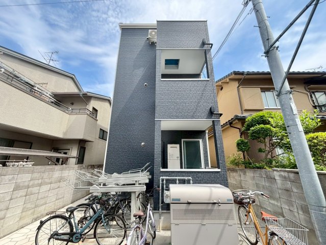 ALEGRIA東花園の外観