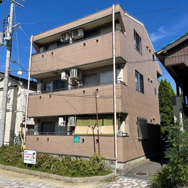アルカサールYOSHITANI弐番館の外観