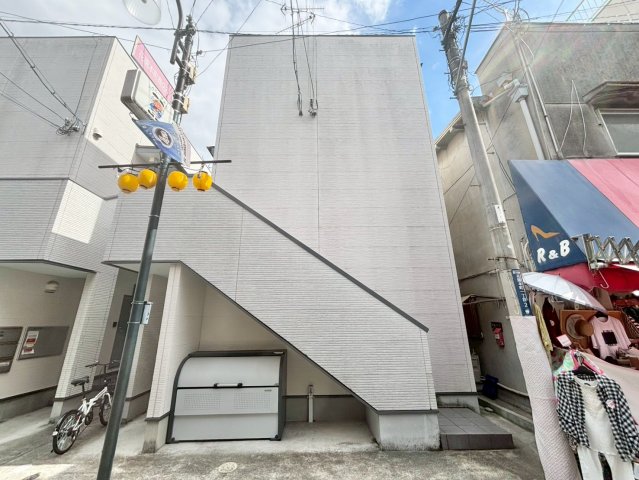 花園本町テラスの外観