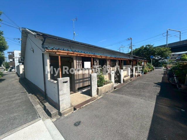 加美東5丁目テラスハウスの外観
