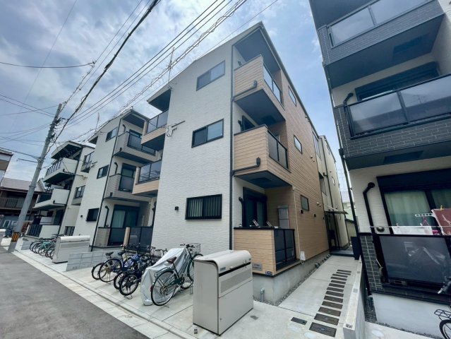 グラン　シーズン2の外観