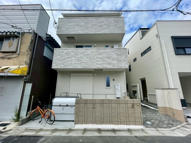 HESTA近大前Ⅵの外観