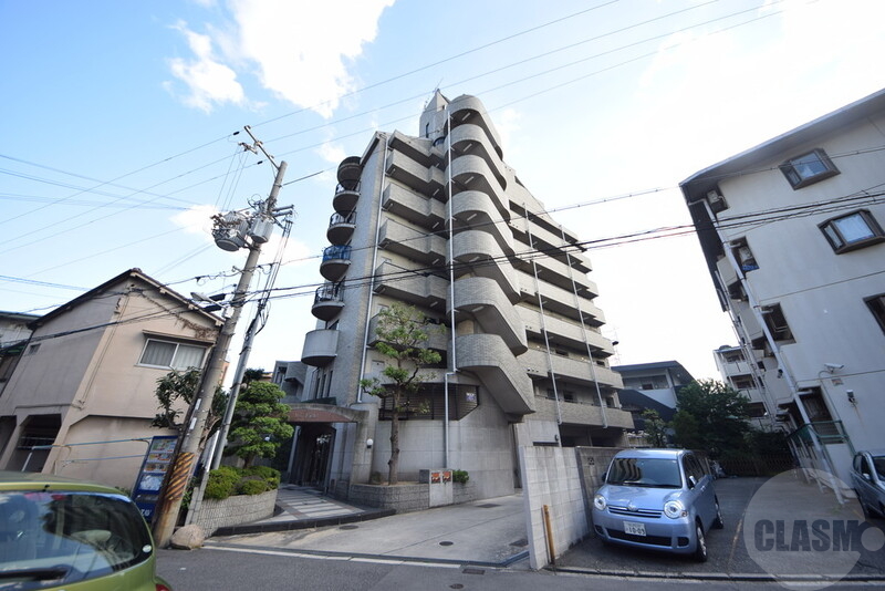 大阪市東淀川区上新庄１丁目の賃貸マンションの外観