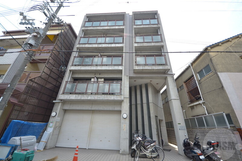 大阪市東淀川区下新庄3丁目の賃貸マンションの外観 大阪市東淀川区下新庄3丁目の賃貸マンションの外観