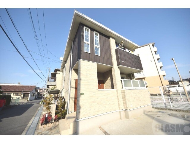 大阪市東淀川区小松５丁目の賃貸アパートの外観