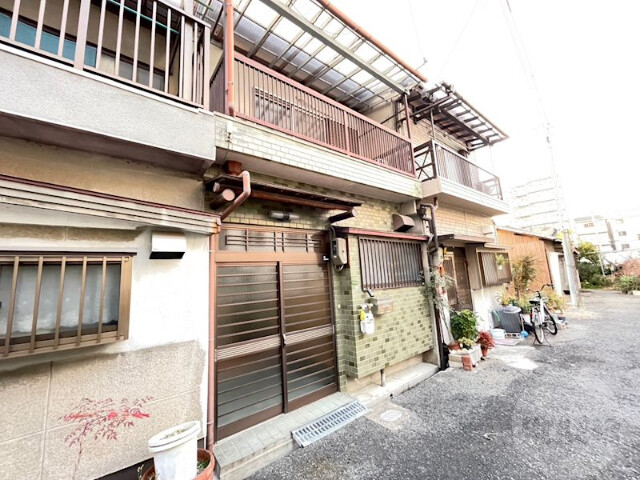 大阪市東淀川区淡路４丁目の賃貸一戸建の外観