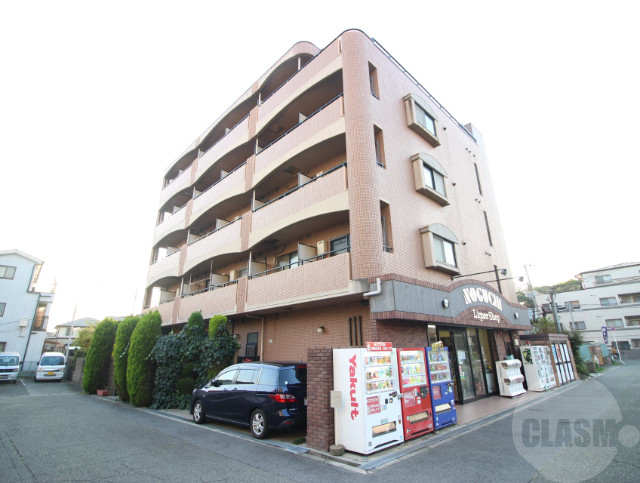 大阪市東淀川区大桐３丁目の賃貸マンションの外観