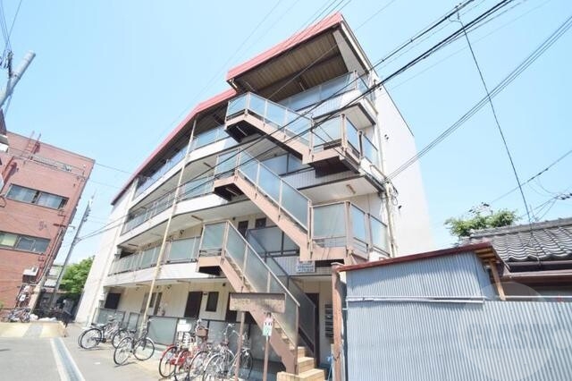 大阪市東淀川区大桐３丁目の賃貸マンションの外観
