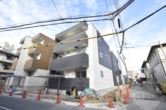 大阪市東淀川区下新庄４丁目の賃貸アパートの外観