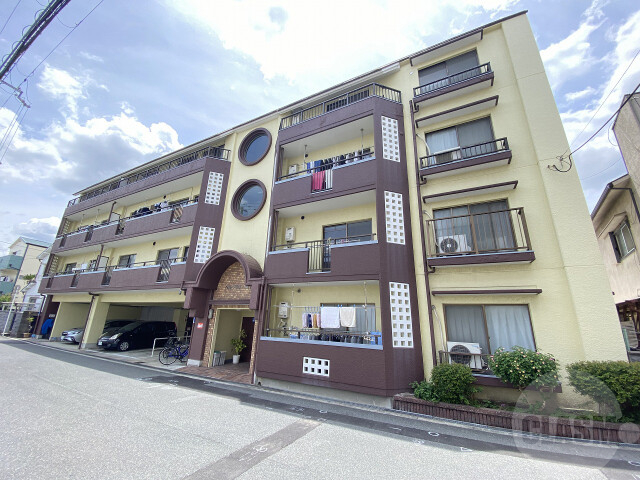 大阪市東淀川区大桐１丁目の賃貸マンションの外観