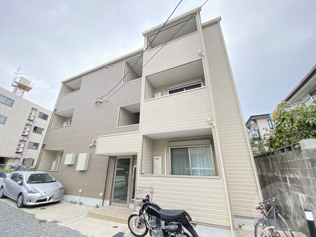 大阪市東淀川区大桐３丁目の賃貸アパートの外観