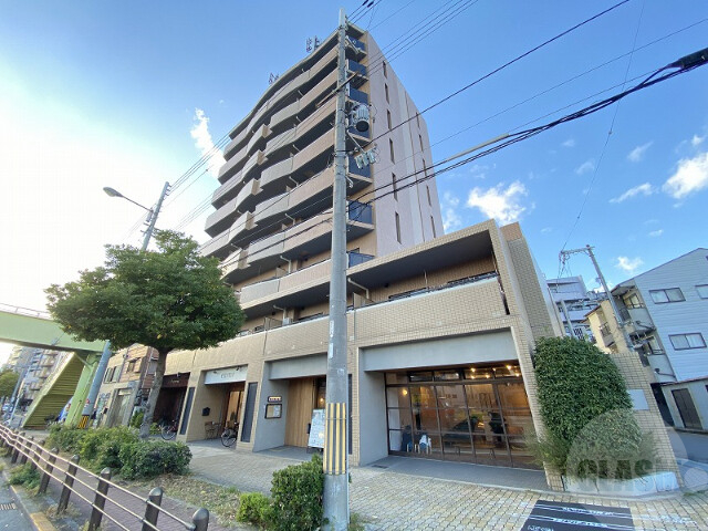 大阪市東淀川区上新庄３丁目の賃貸マンションの外観