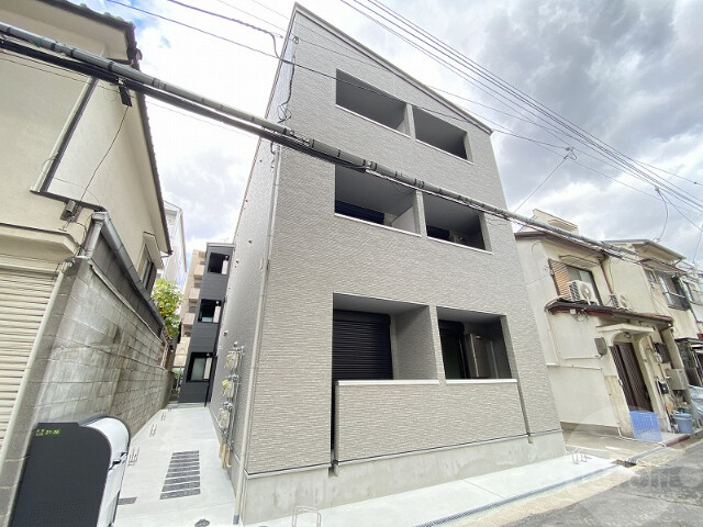 大阪市東淀川区淡路５丁目の賃貸アパートの外観