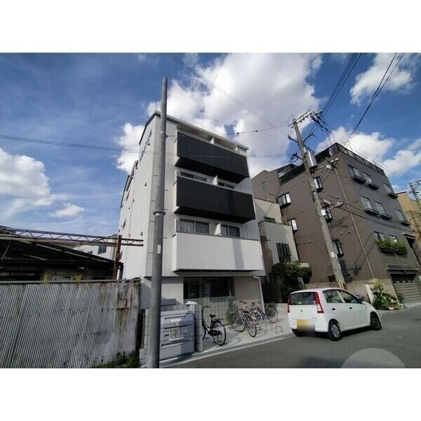 大阪市東淀川区大桐1丁目の賃貸マンションの外観 大阪市東淀川区大桐1丁目の賃貸マンションの外観