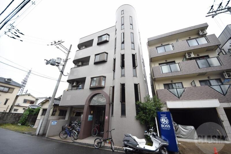 大阪市東淀川区大隅１丁目の賃貸マンションの外観
