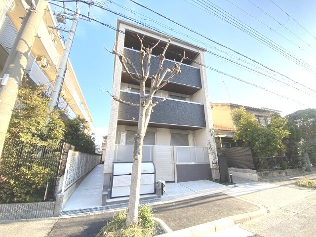 大阪市東淀川区豊新２丁目の賃貸アパートの外観