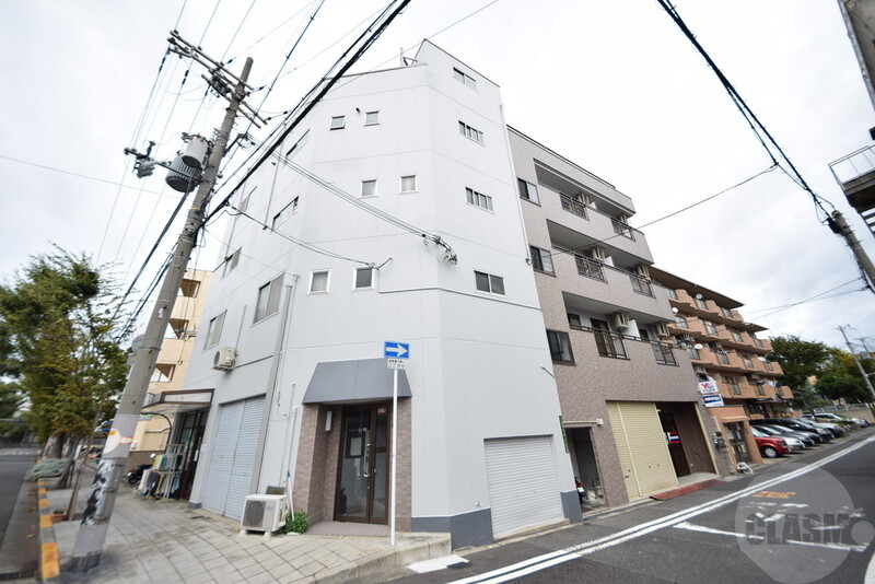 大阪市東淀川区豊新３丁目の賃貸マンションの外観