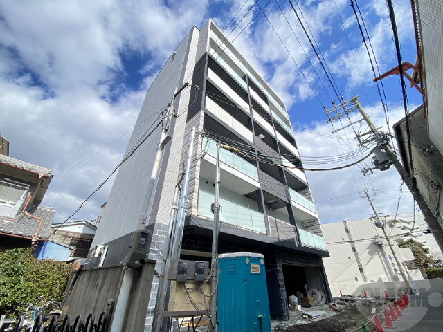 大阪市東淀川区下新庄３丁目の賃貸マンションの外観