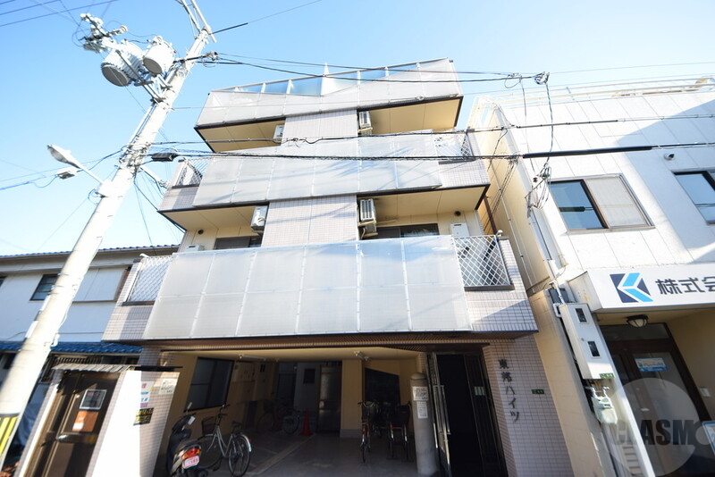 大阪市東淀川区大桐１丁目の賃貸マンションの外観