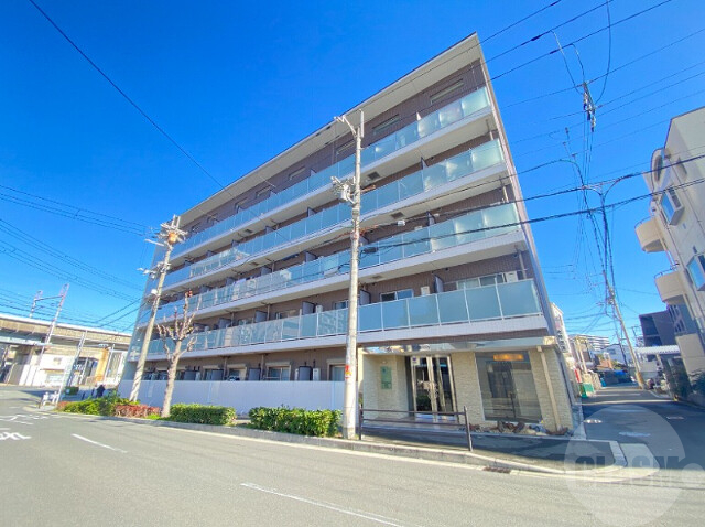 大阪市東淀川区淡路１丁目の賃貸マンションの外観