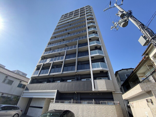 大阪市東淀川区西淡路２丁目の賃貸マンションの外観