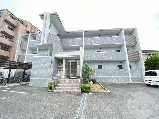 大阪市東淀川区大道南２丁目の賃貸マンションの外観