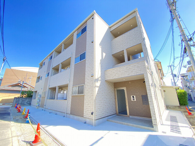 大阪市東淀川区大桐３丁目の賃貸アパートの外観