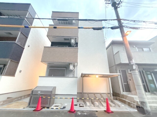 大阪市東淀川区西淡路２丁目の賃貸アパートの外観