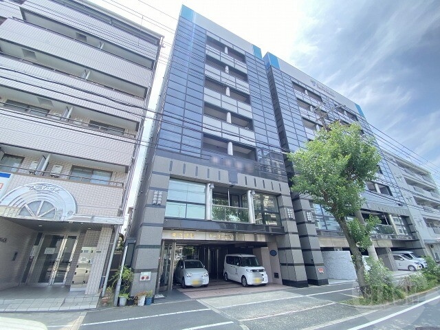大阪市東淀川区豊里２丁目の賃貸マンションの外観