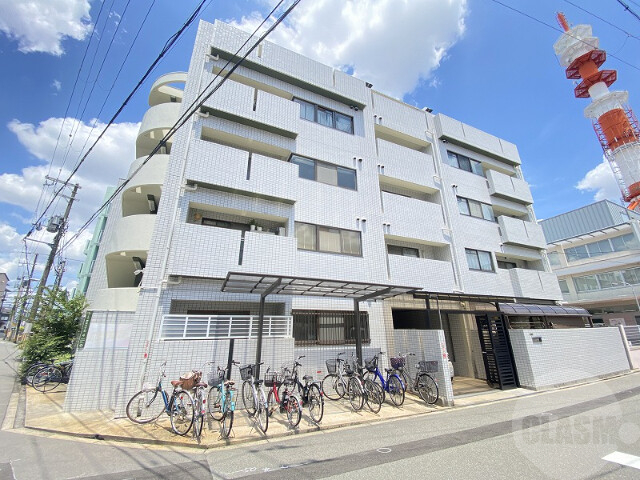 大阪市東淀川区下新庄６丁目の賃貸マンションの外観