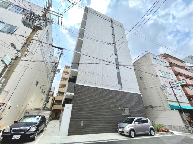 大阪市東淀川区小松１丁目の賃貸マンションの外観