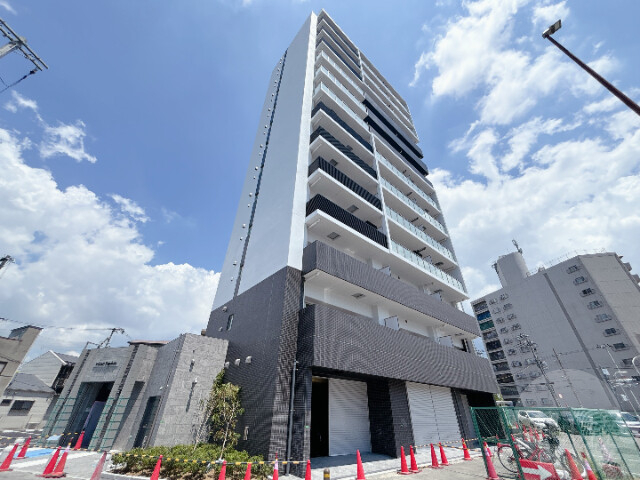 大阪市東淀川区菅原６丁目の賃貸マンションの外観