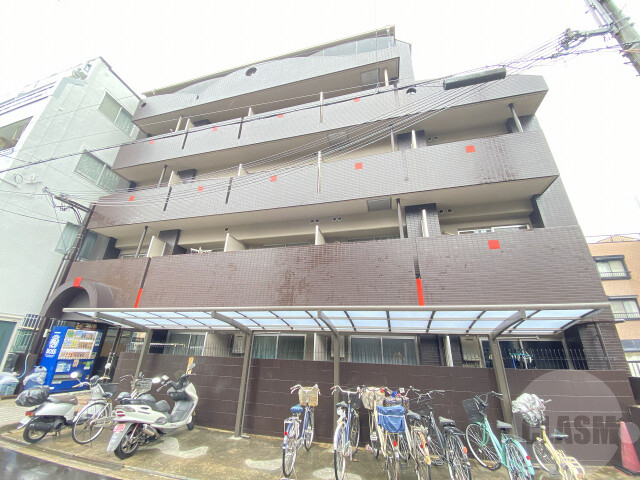 エスプライム新大阪Ⅱの外観
