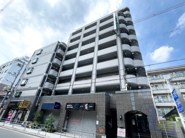 大阪市東淀川区小松１丁目の賃貸マンションの外観