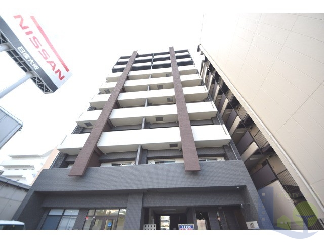 大阪市東淀川区菅原４丁目の賃貸マンションの外観