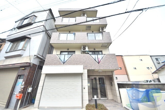 大阪市東淀川区大隅１丁目の賃貸マンションの外観