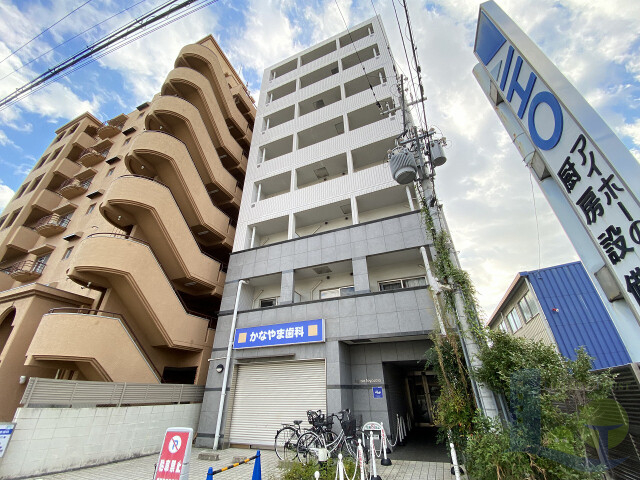 大阪市東淀川区豊里７丁目の賃貸マンションの外観