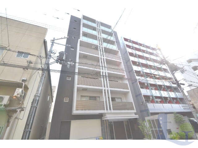 大阪市東淀川区西淡路１丁目の賃貸マンションの外観
