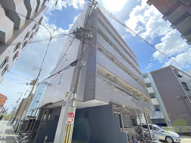 大阪市東淀川区下新庄２丁目の賃貸マンションの外観