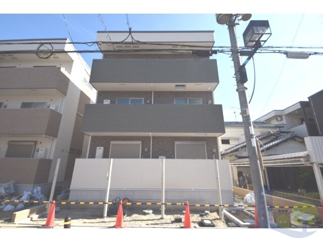 大阪市東淀川区大桐２丁目の賃貸アパートの外観