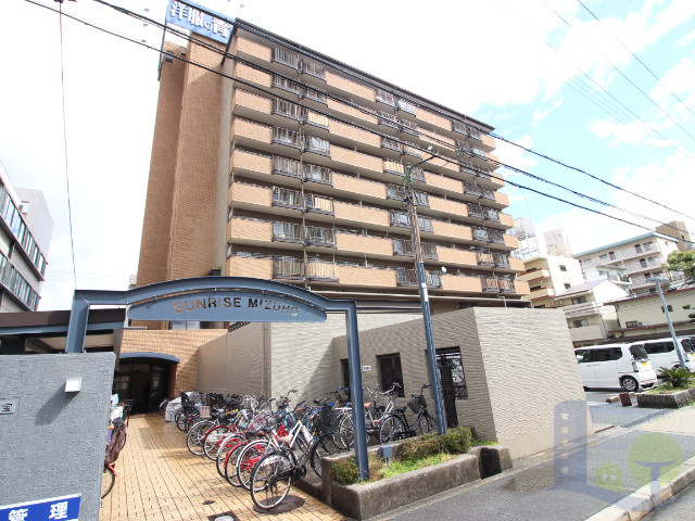 大阪市東淀川区豊里７丁目の賃貸マンションの外観